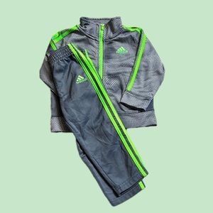 Toddler Boys Adidas Lime & Gray 2 PC Set